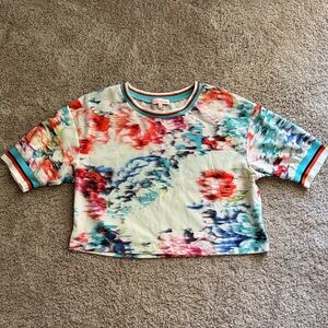 💜 3 for $10 re:named Colorful Abstract Short Sleeve Tee